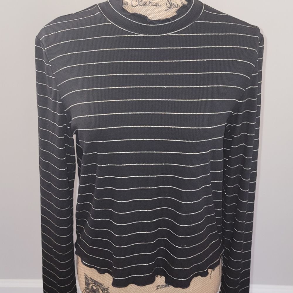 Jack by BB Dakota black and gold mock turtleneck
